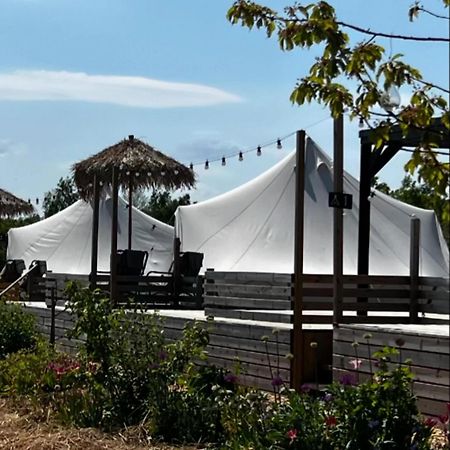 Vaettervy Glamping Hotel Habo Exterior photo