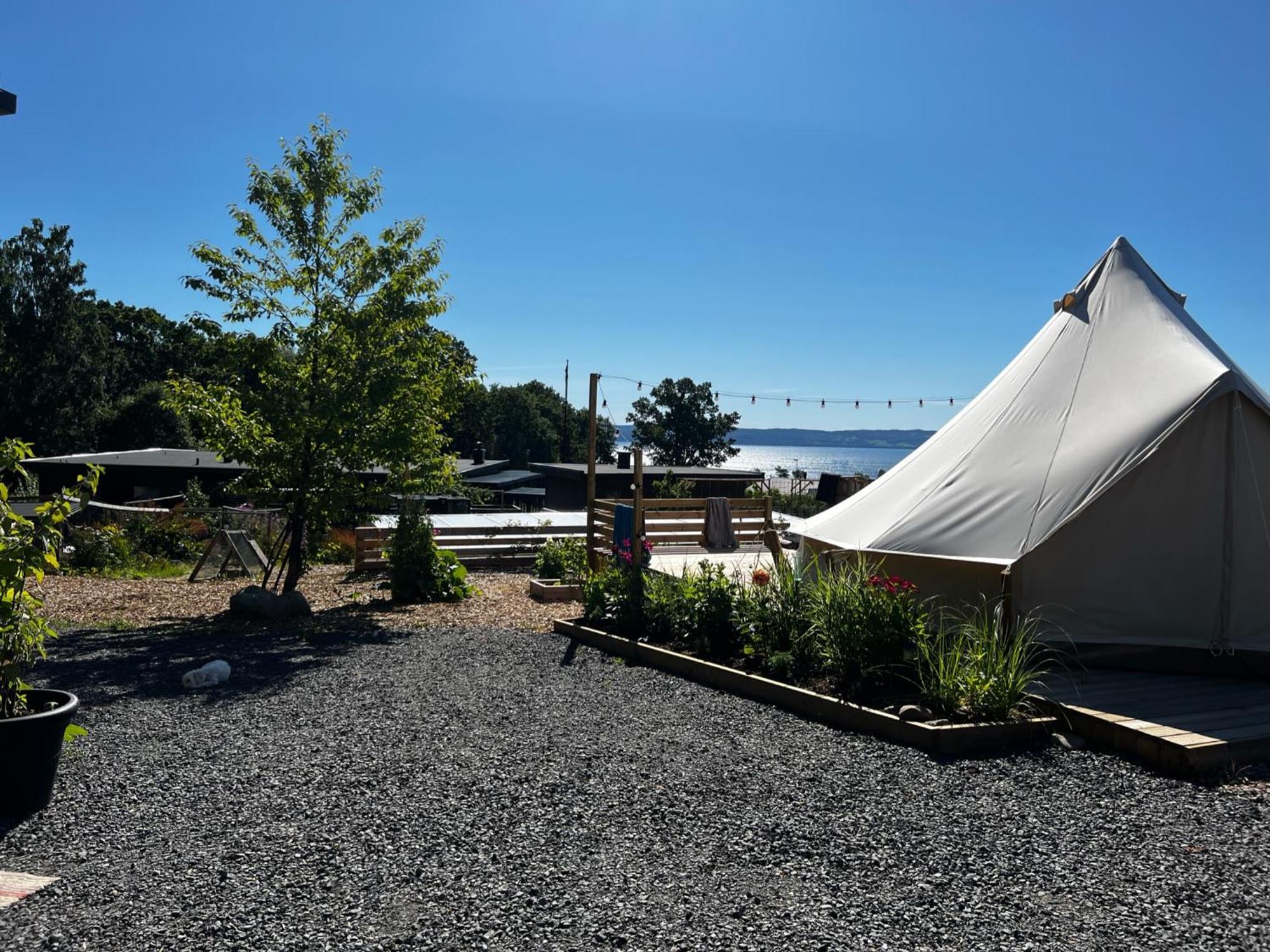 Vaettervy Glamping Hotel Habo Exterior photo